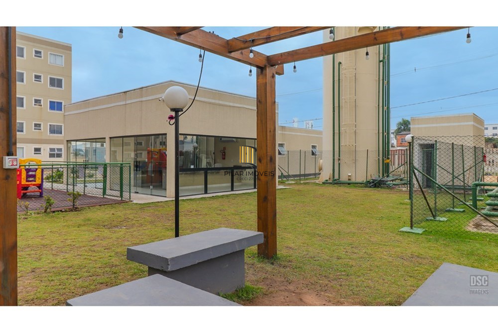 Apartamento 2 dormitórios no bairro Restinga