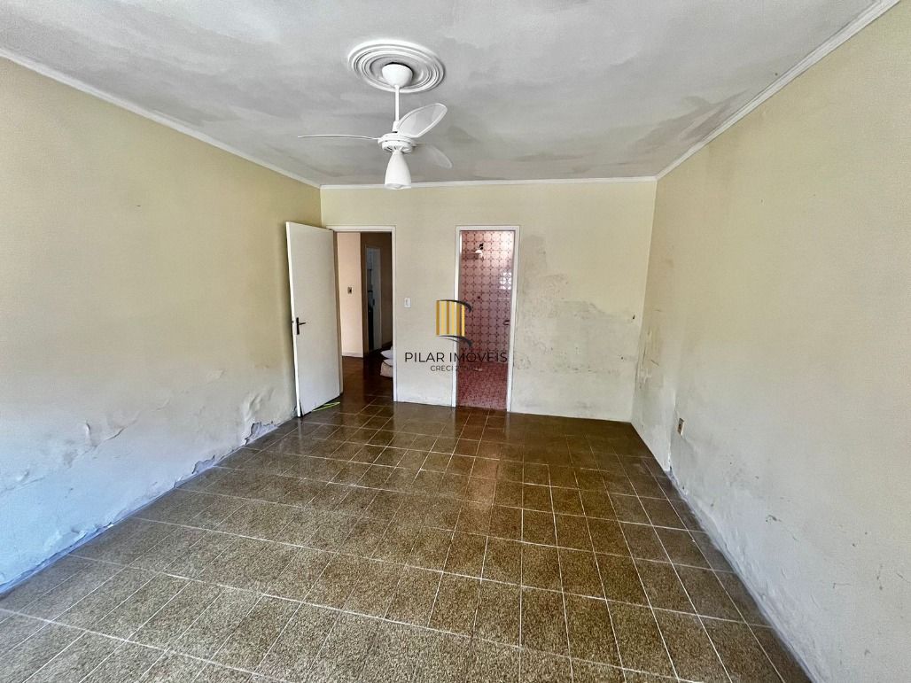 Casa 3 dormitórios no bairro Santa Maria Goretti