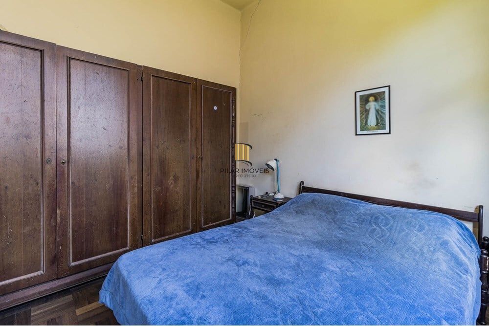Casa 3 dormitórios no bairro Partenon