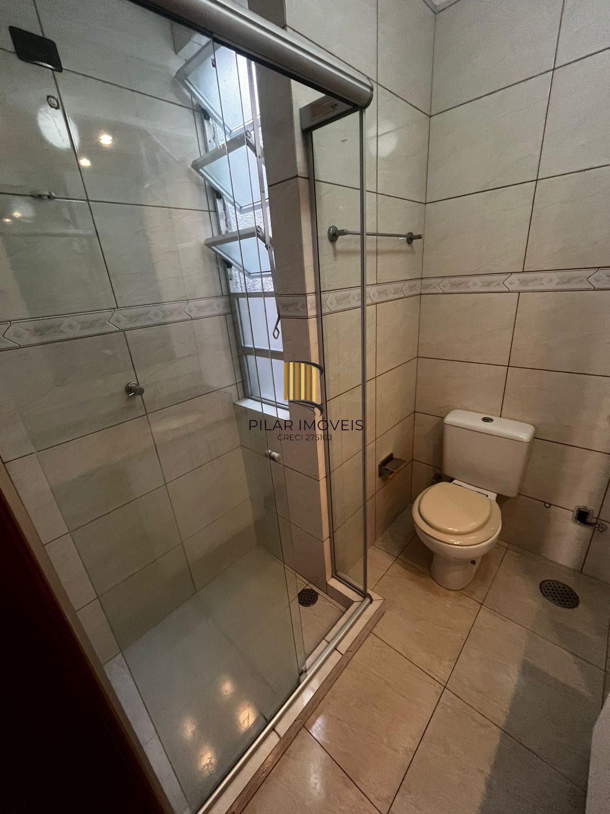 Apto de 03 dorm, 02 banheiros e dep empregada no coração do Bairro Higienópolis