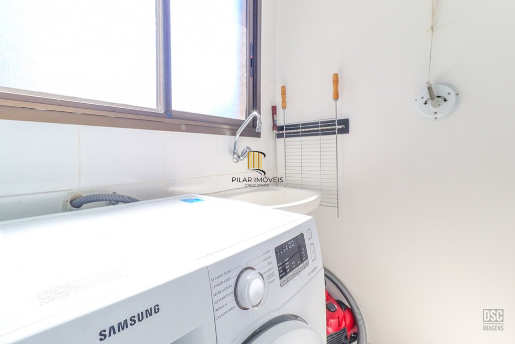 Apartamento 2 dormitórios no bairro Passo da Areia