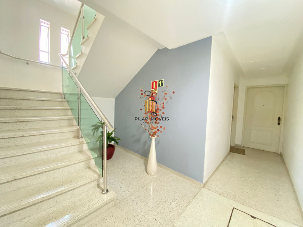 Apartamento 2 dormitórios no bairro Camaquã
