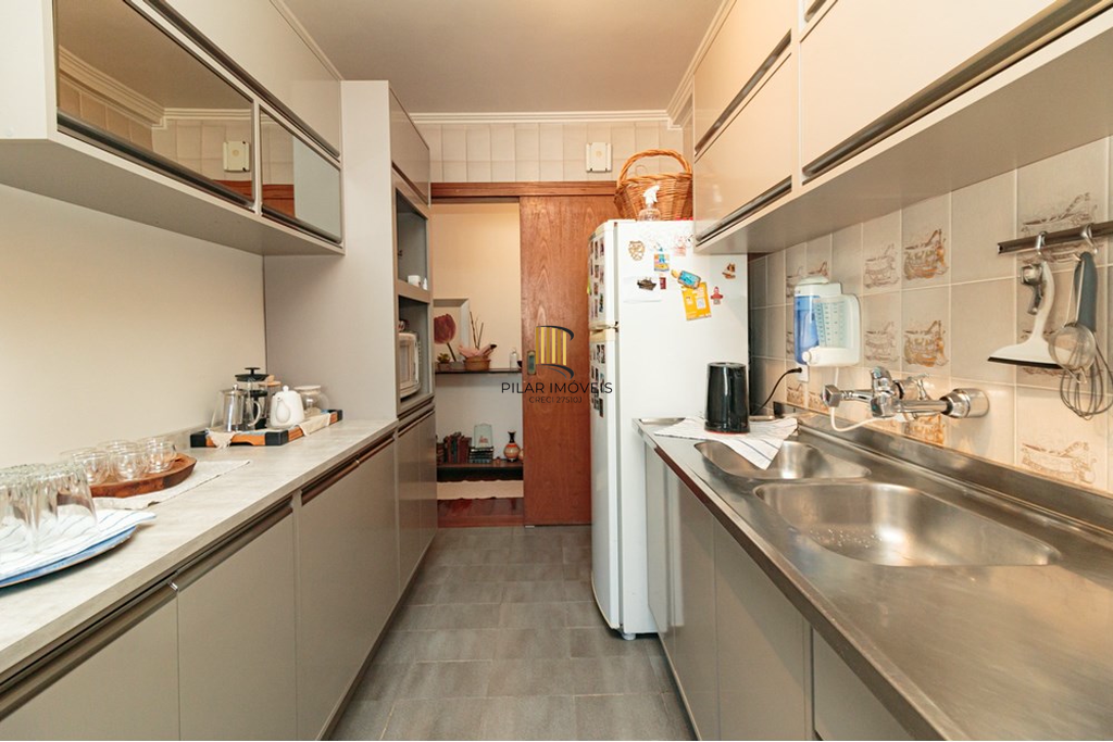 Apartamento 3 dormitórios no bairro Mont Serrat