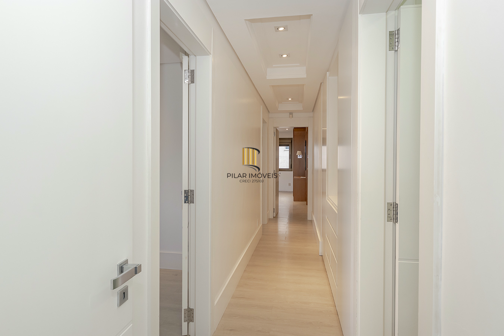 Triplex 3 dormitórios no bairro Bela Vista