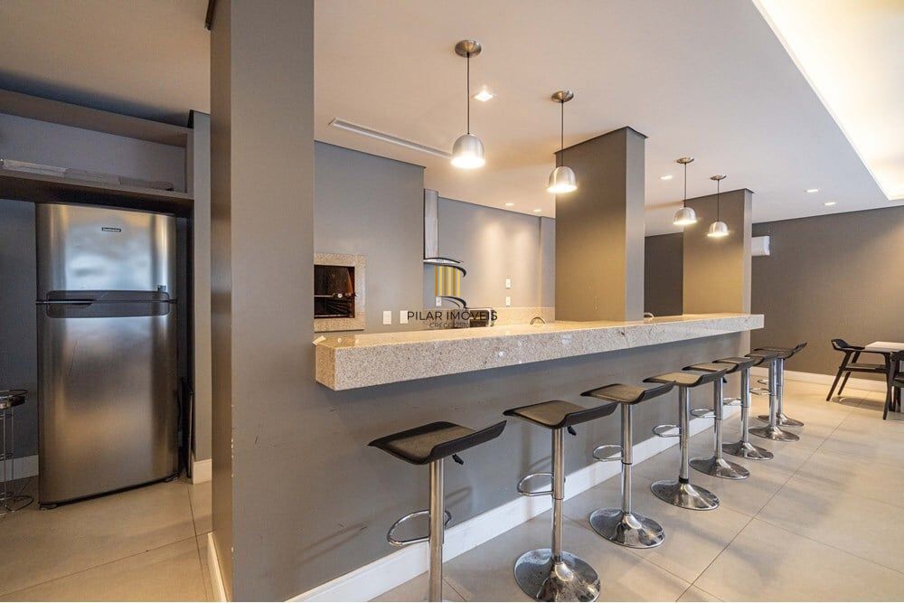 Apartamento 3 dormitórios no bairro Menino Deus