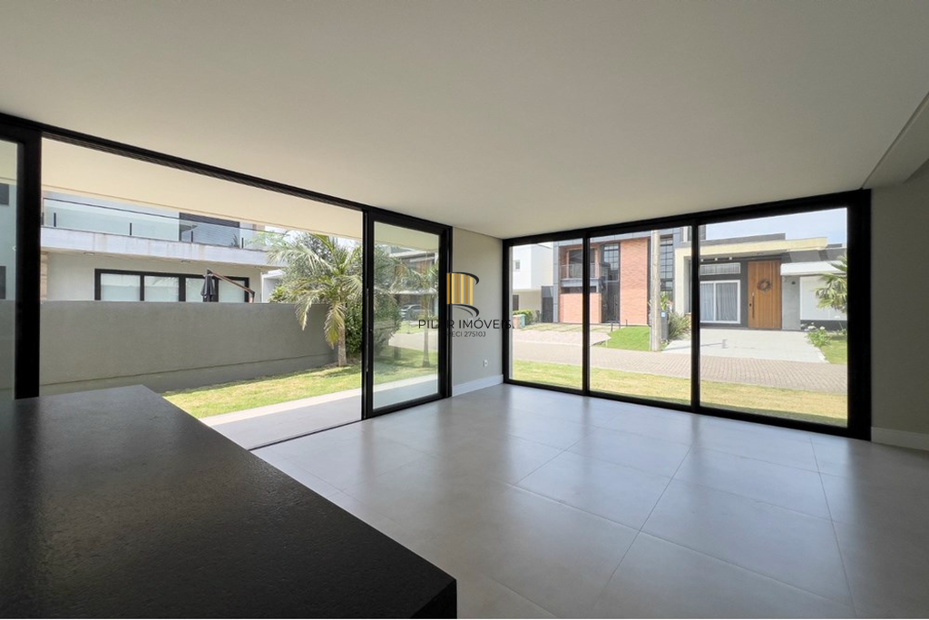 Casa de Condomínio 1 dormitório no bairro Centro