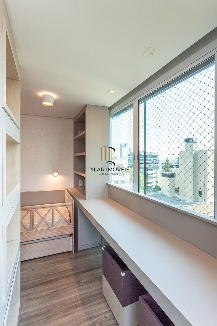 Cobertura 4 dormitórios no bairro Petrópolis