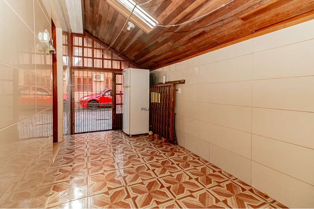 Casa de Condomínio 3 dormitórios no bairro Glória