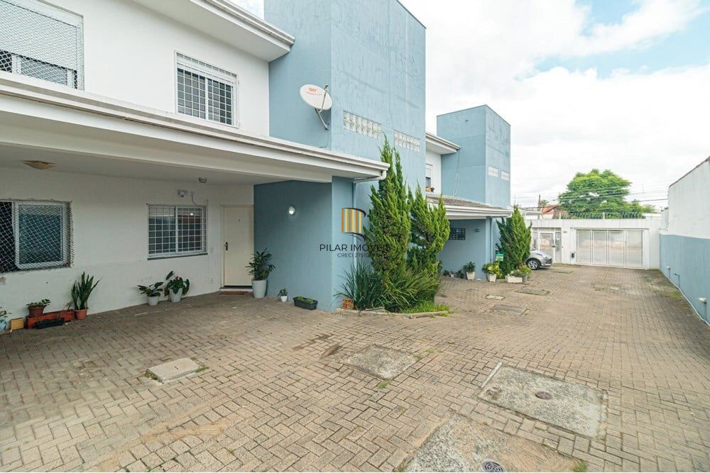 Casa 2 dormitórios no bairro Jardim Carvalho