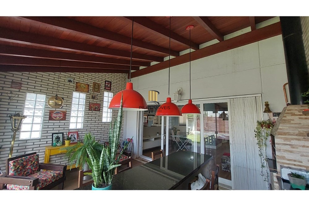 Casa 3 dormitórios no bairro Lomba do Pinheiro