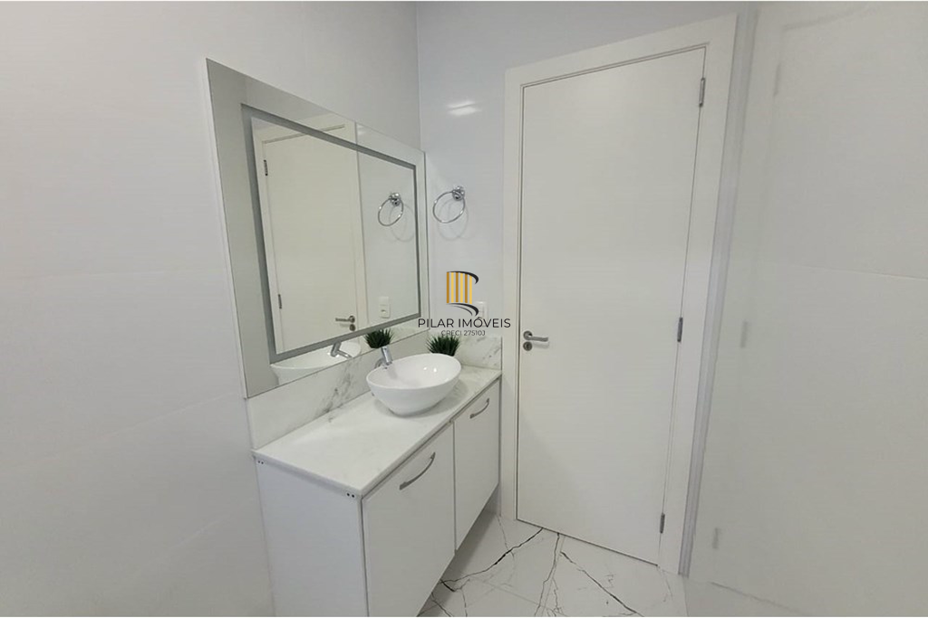 Casa 4 dormitórios no bairro Centro