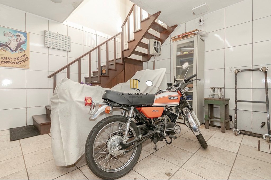 Casa 3 dormitórios no bairro Chácara das Pedras