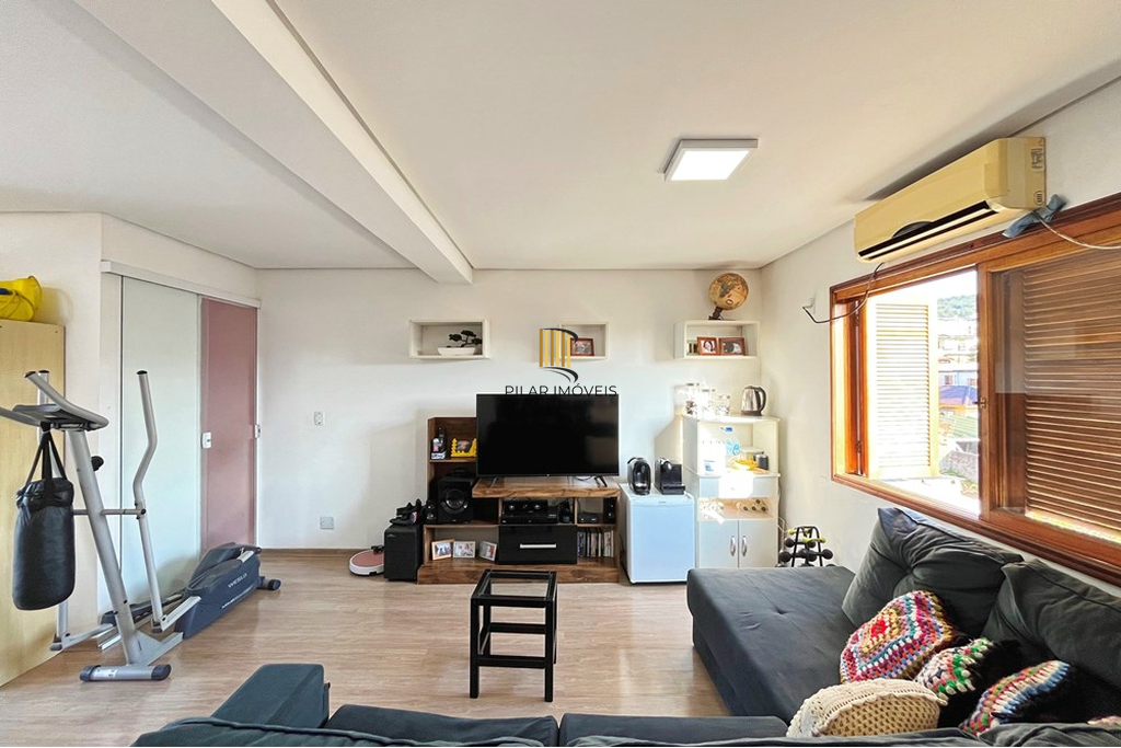 Casa de Condomínio 3 dormitórios no bairro Tristeza
