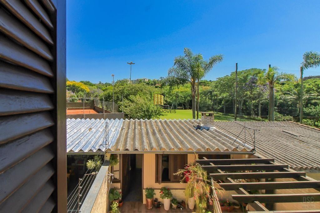 Casa 3 dormitórios no bairro Cavalhada