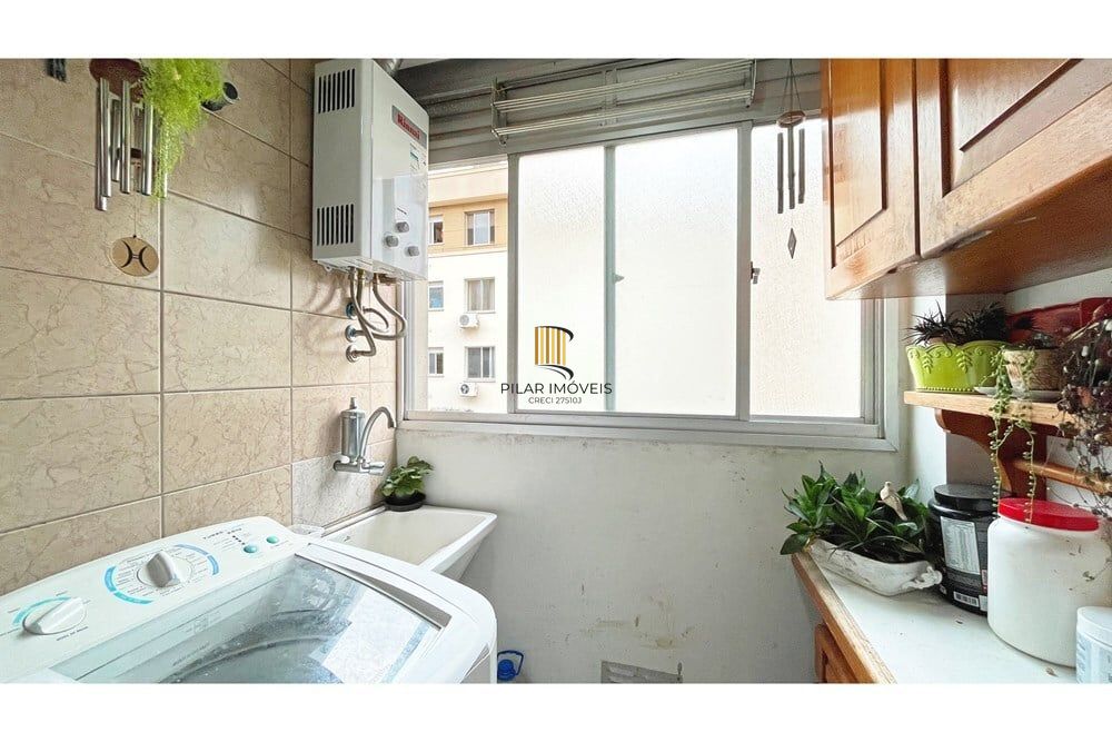 Apartamento 2 dormitórios no bairro Glória