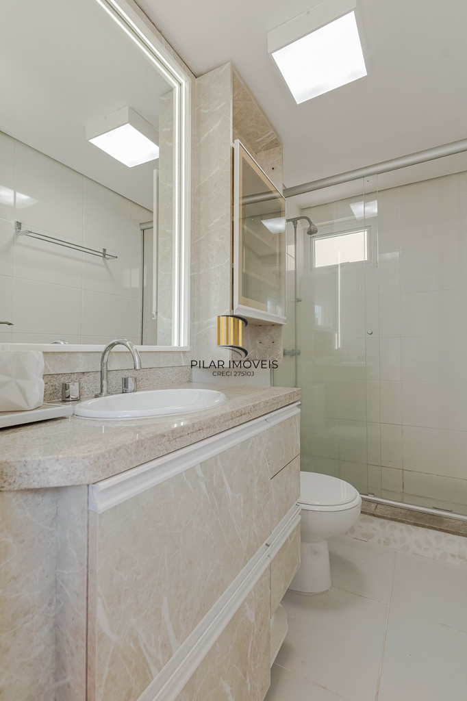 Apartamento 2 dormitórios no bairro Chácara das Pedras