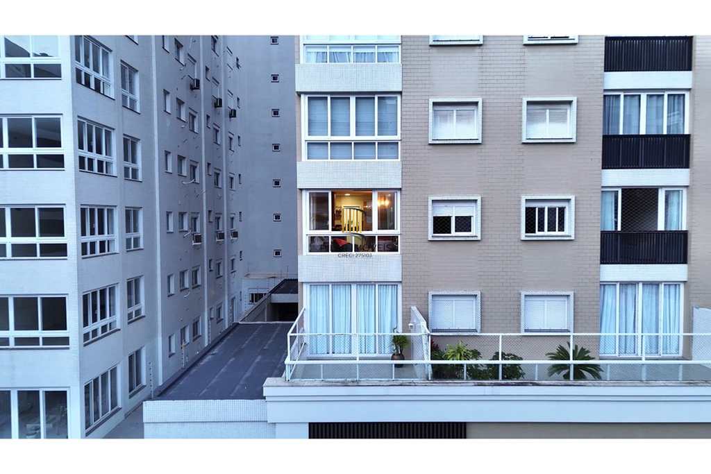 Apartamento 3 dormitórios no bairro Navegantes