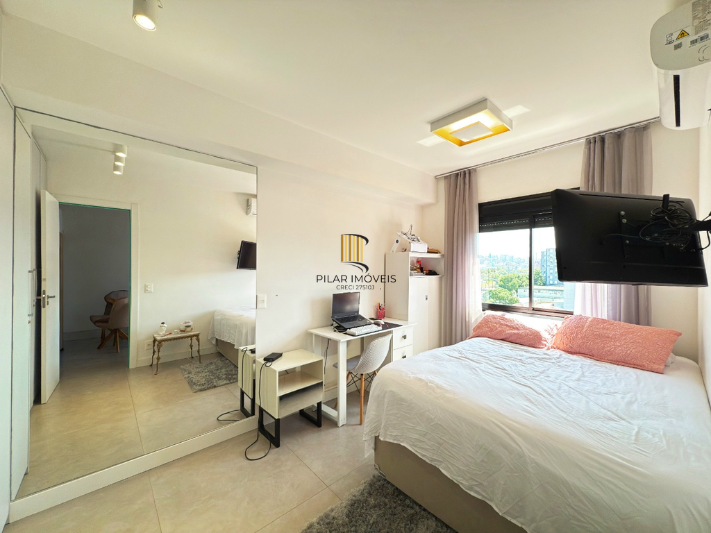 Apartamento 1 dormitório no bairro Azenha