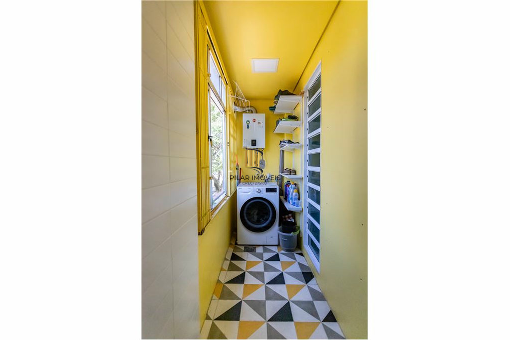Apartamento 2 dormitórios no bairro Humaitá