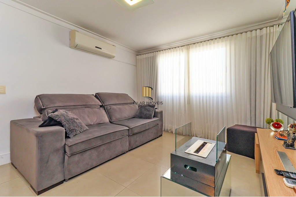 Casa de Condomínio 4 dormitórios no bairro Jardim Itu