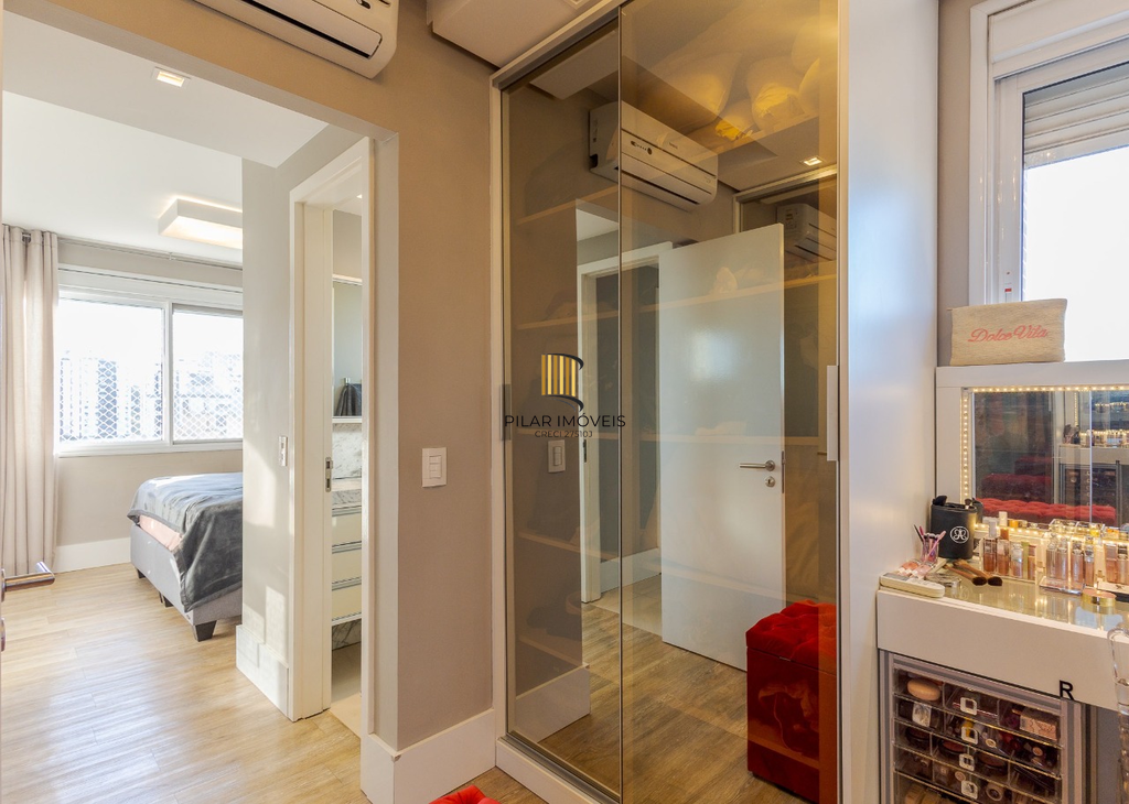 Apartamento 2 dormitórios no bairro Passo da Areia
