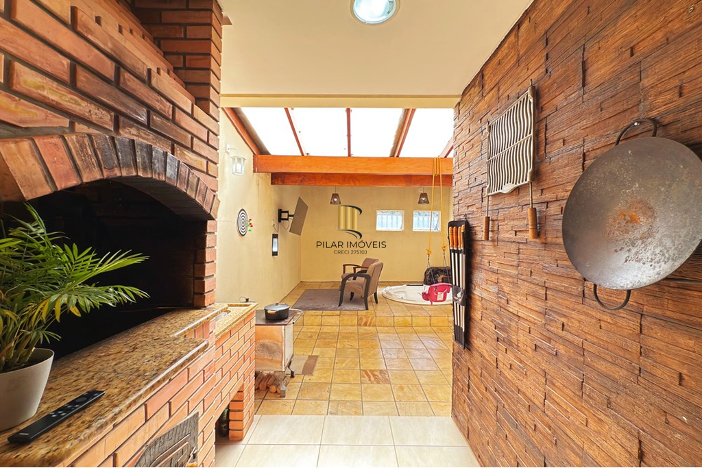 Casa 4 dormitórios no bairro Aberta dos Morros