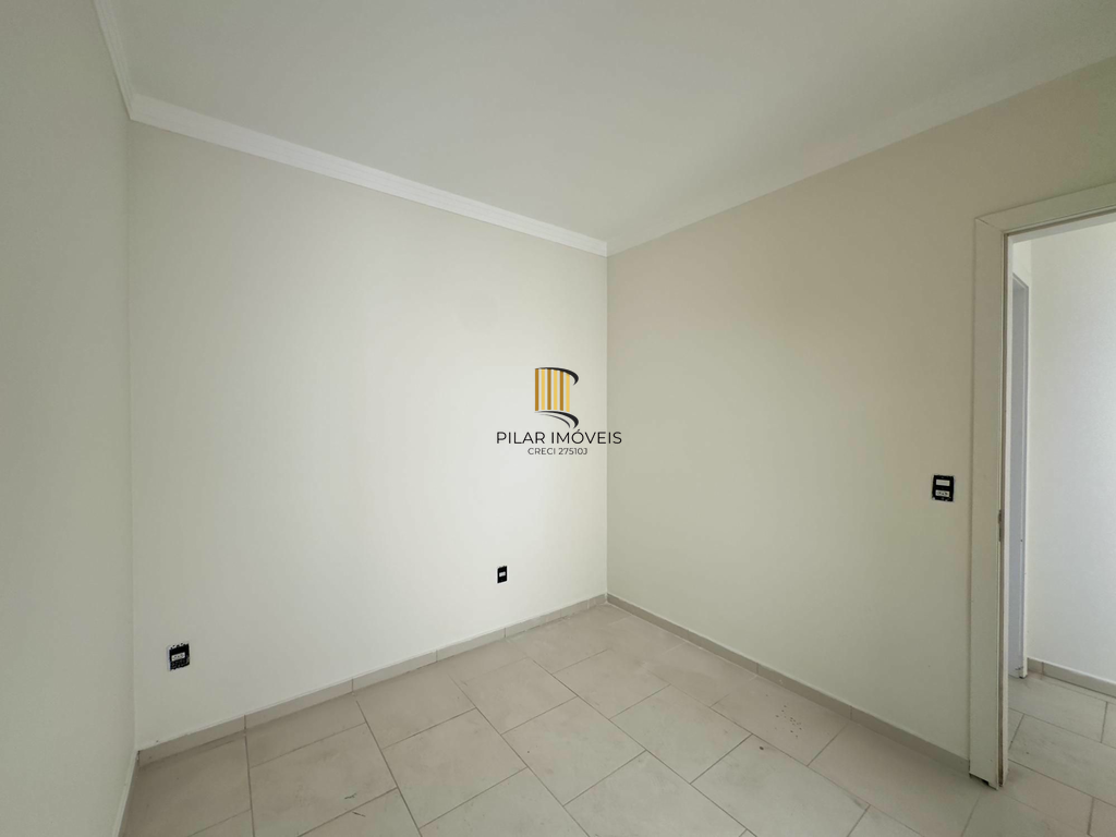 Casa de Condomínio 2 dormitórios no bairro Olaria