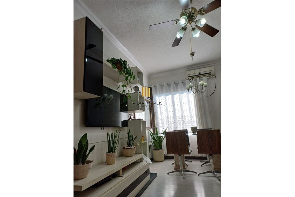 Apartamento 2 dormitórios no bairro Santa Cecília