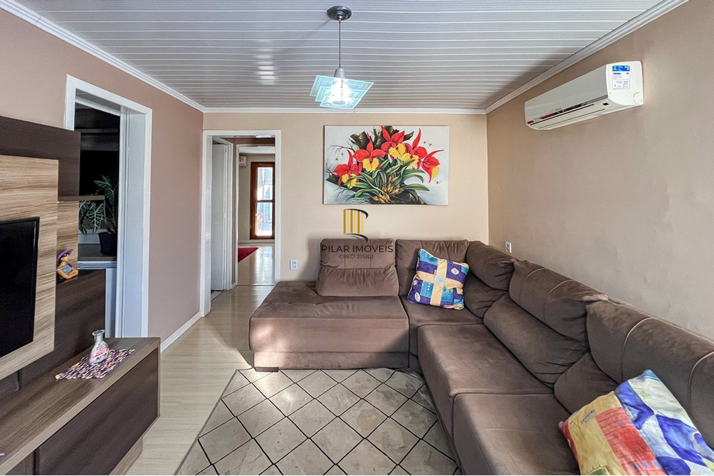 Casa 2 dormitórios no bairro Guajuviras