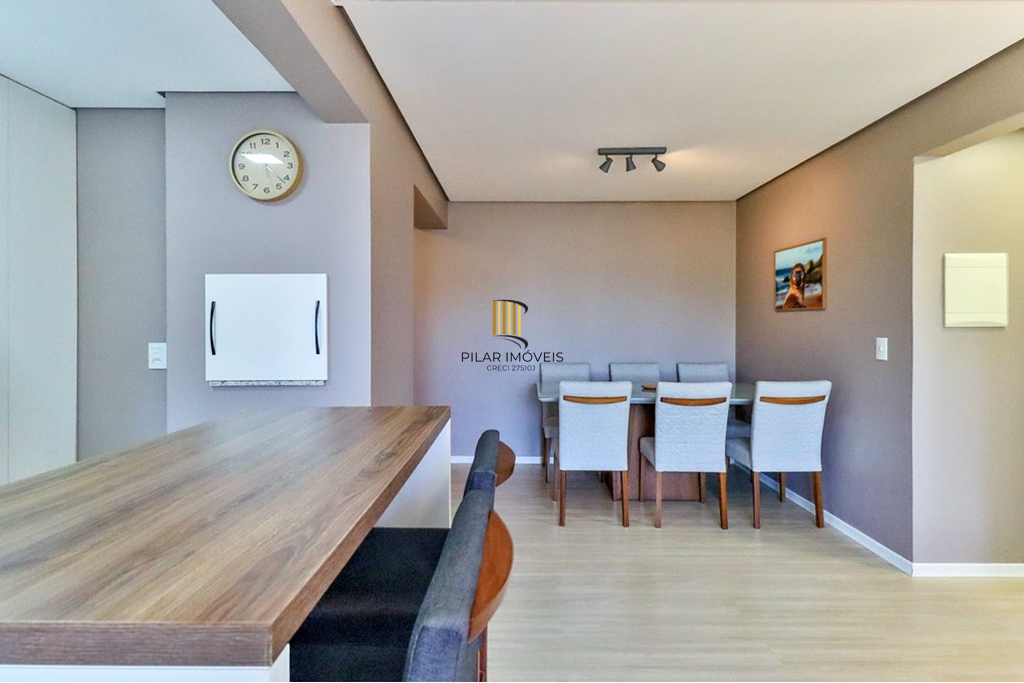 Apartamento 2 dormitórios no bairro Três Figueiras