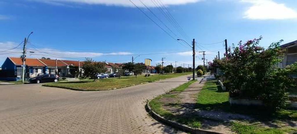 Casa 3 dormitórios no bairro Hípica