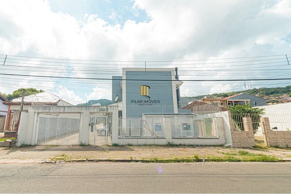 Casa 2 dormitórios no bairro Jardim Carvalho - Pilar Imóveis
