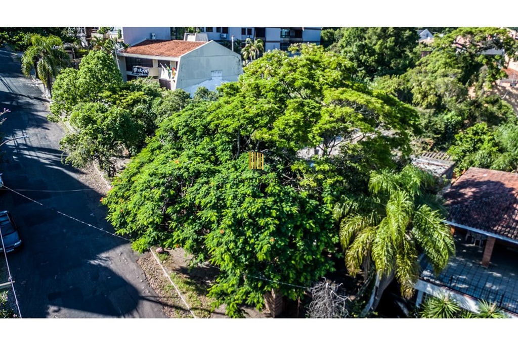 Terreno no bairro Menino Deus