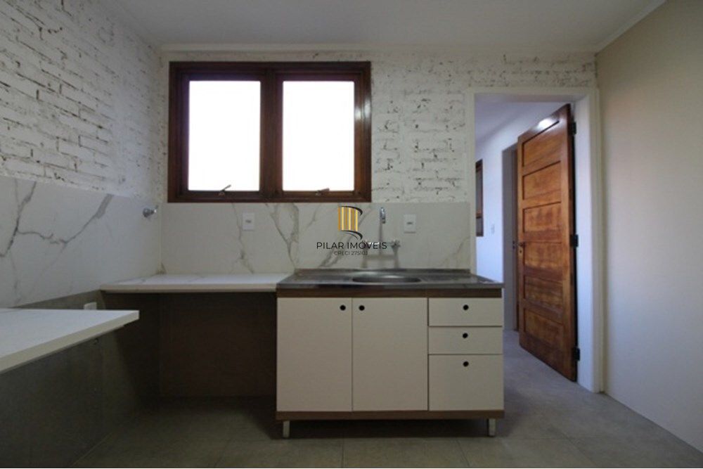 Apartamento 2 dormitórios no bairro Floresta