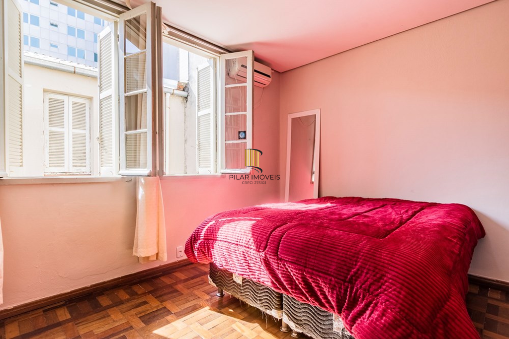 Apartamento 2 dormitórios no bairro Centro Histórico
