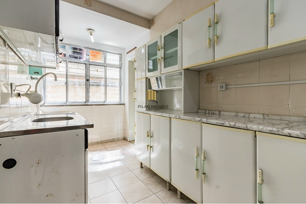 Apartamento 2 dormitórios no bairro São Sebastião