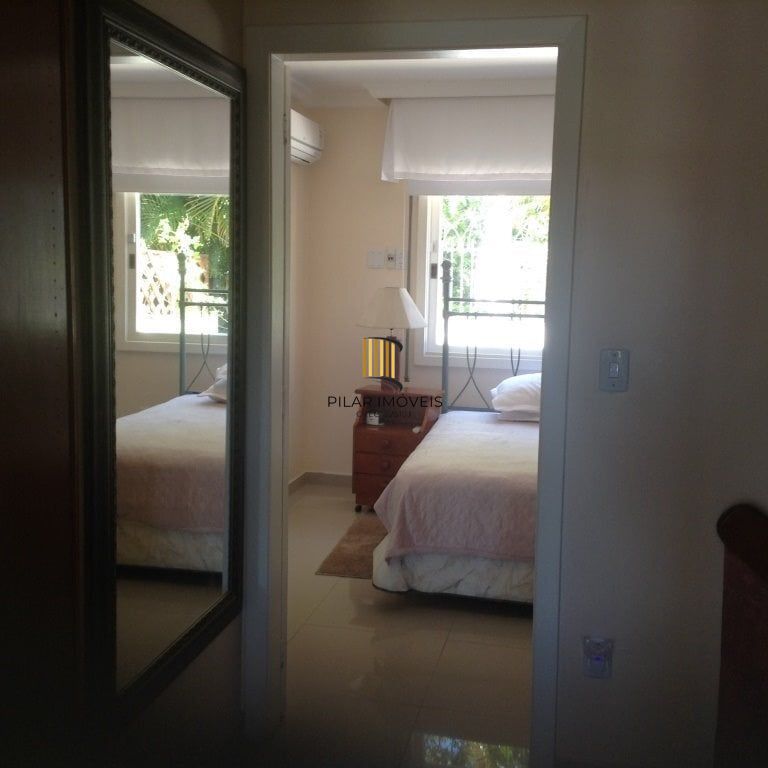 Casa de Condomínio 3 dormitórios no bairro Tristeza