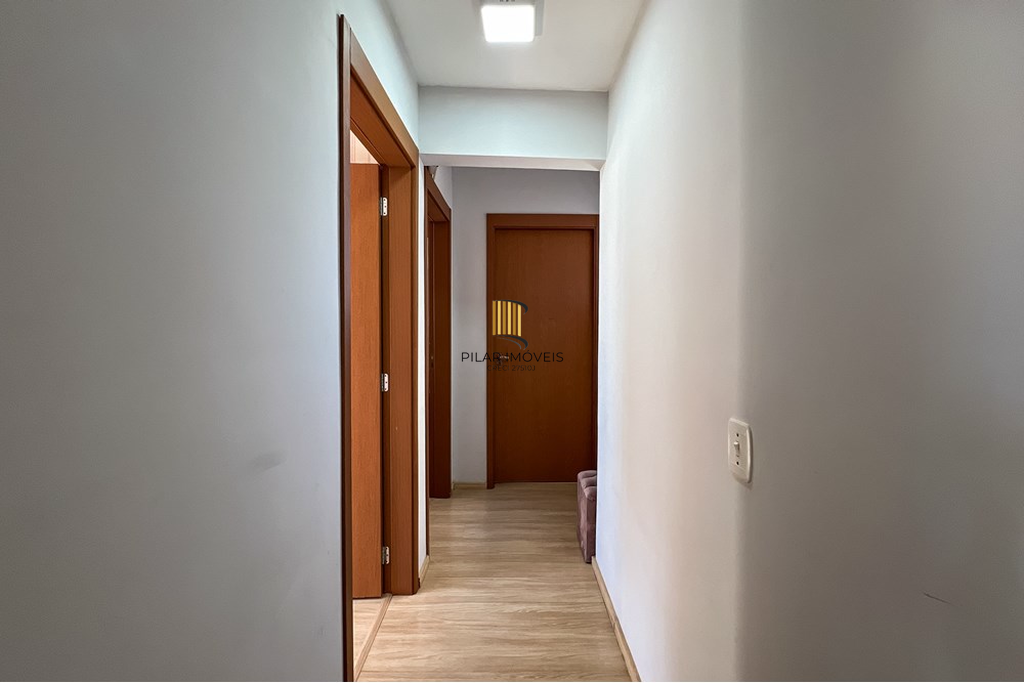 Apartamento 2 dormitórios no bairro Olaria