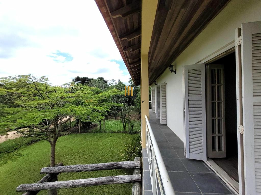 Fazenda no bairro Branquinha