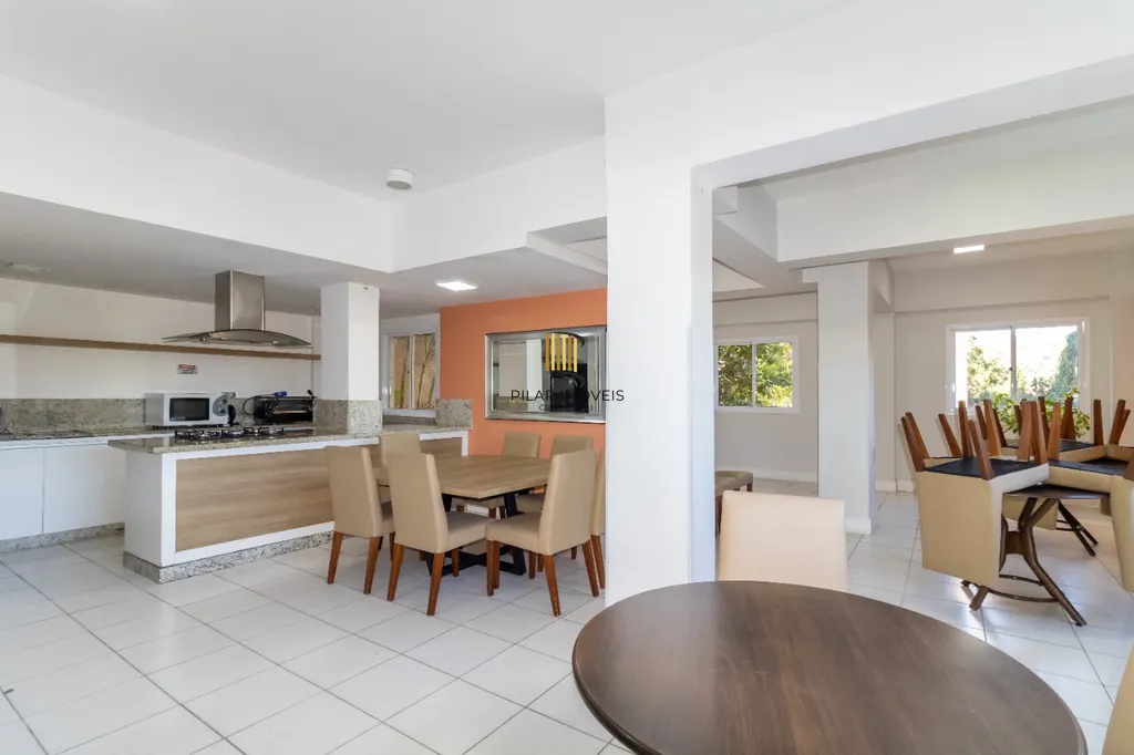 Apartamento 2 dormitórios no bairro Jardim Carvalho