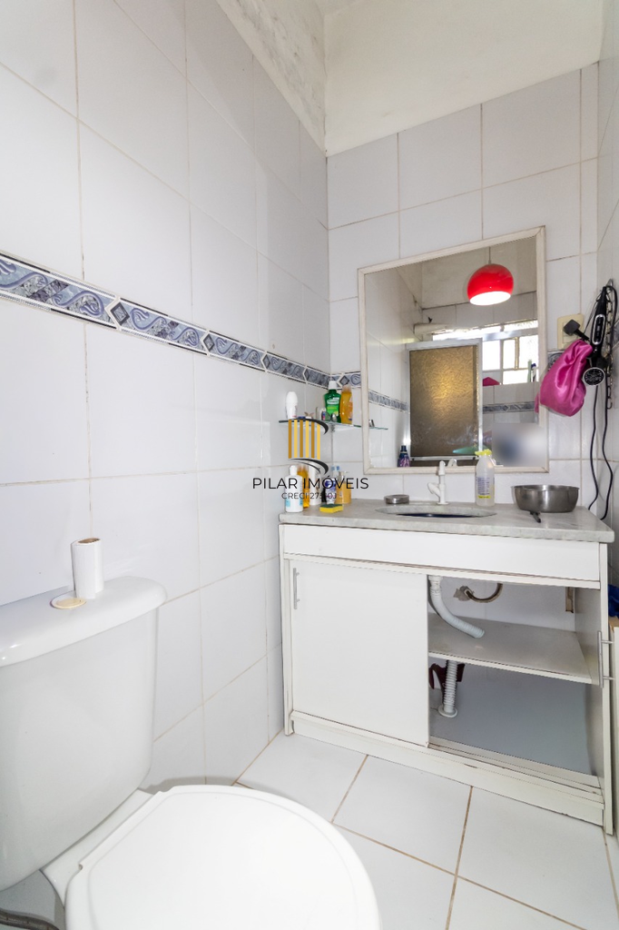 Casa 5 dormitórios no bairro Petrópolis