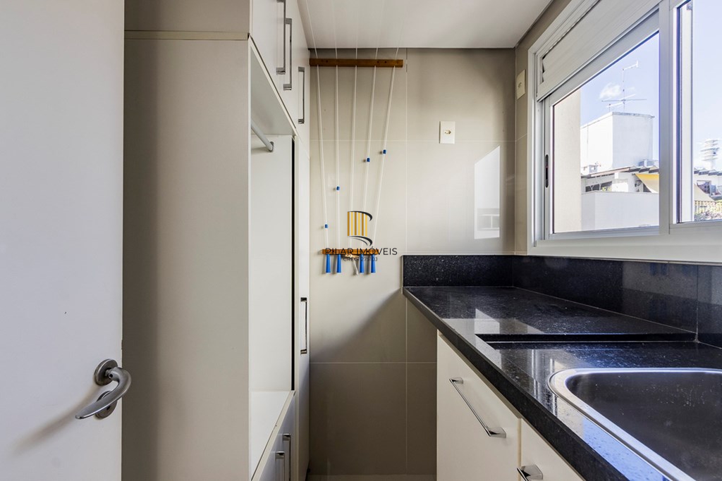 Apartamento 2 dormitórios no bairro Menino Deus