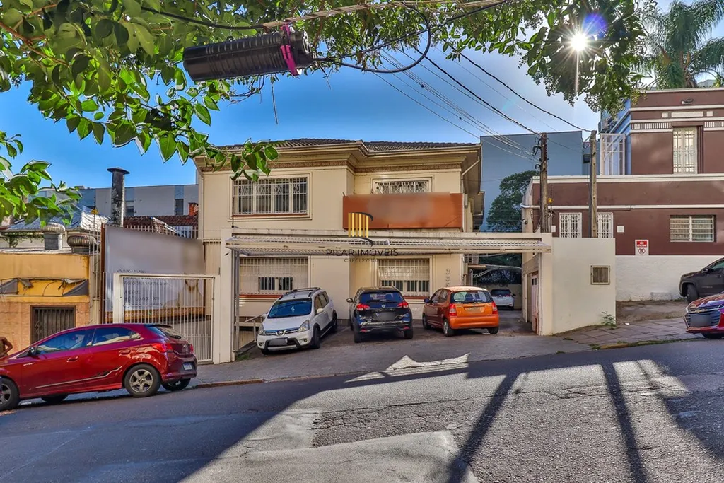 Casa 12 dormitórios no bairro Rio Branco