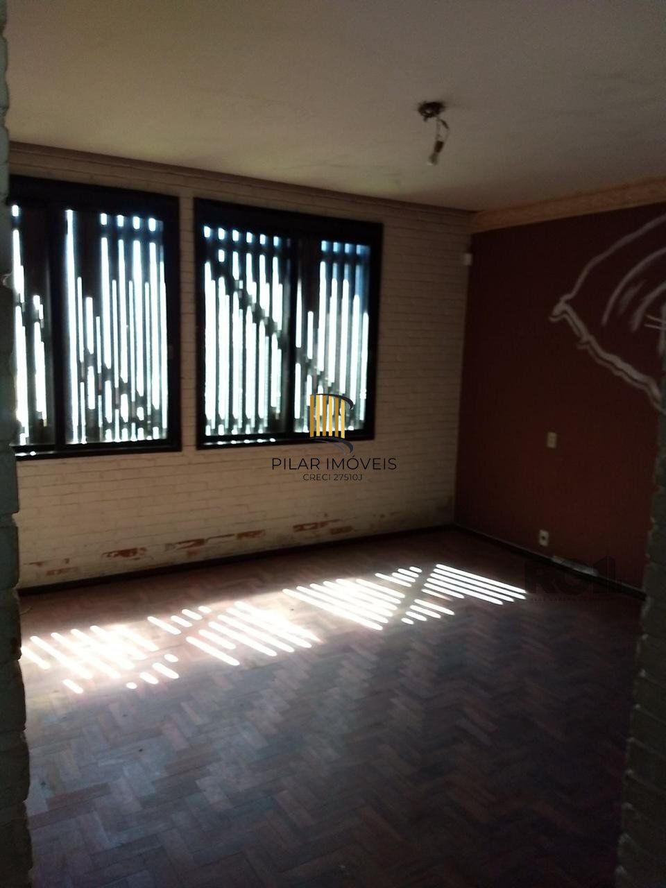 Casa 3 dormitórios no bairro Santa Tereza
