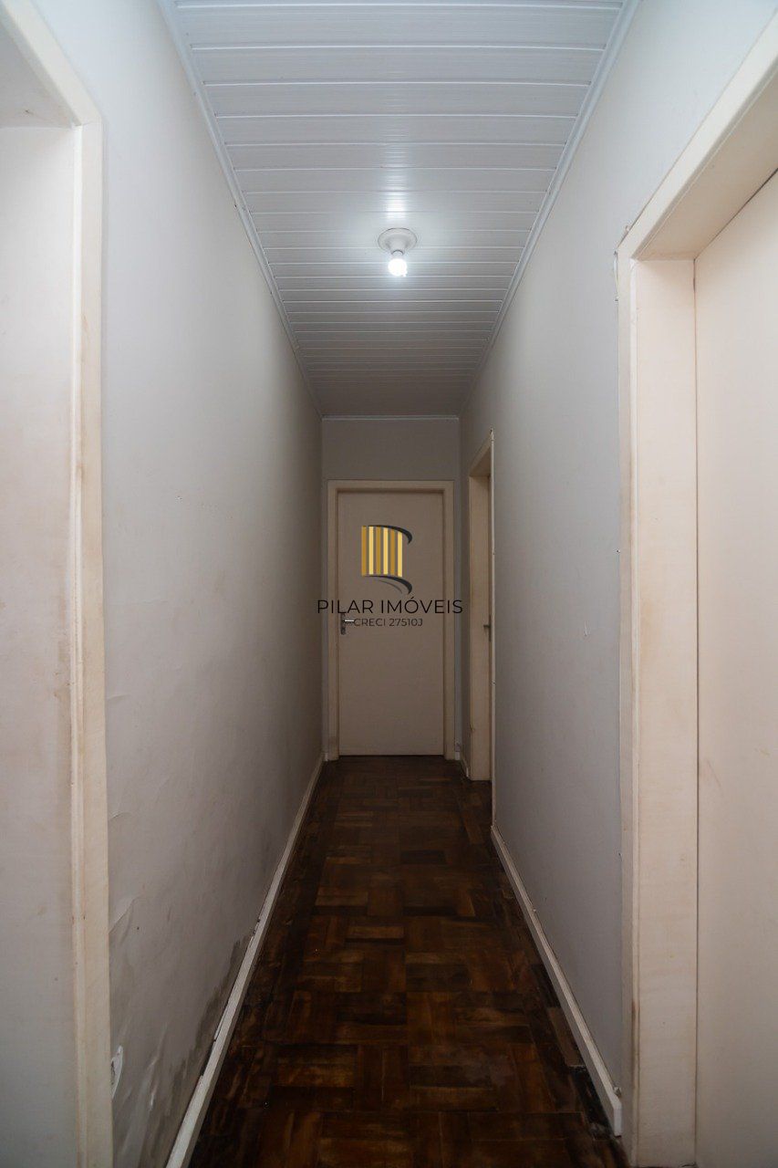 Apartamento 2 dormitórios no bairro Azenha