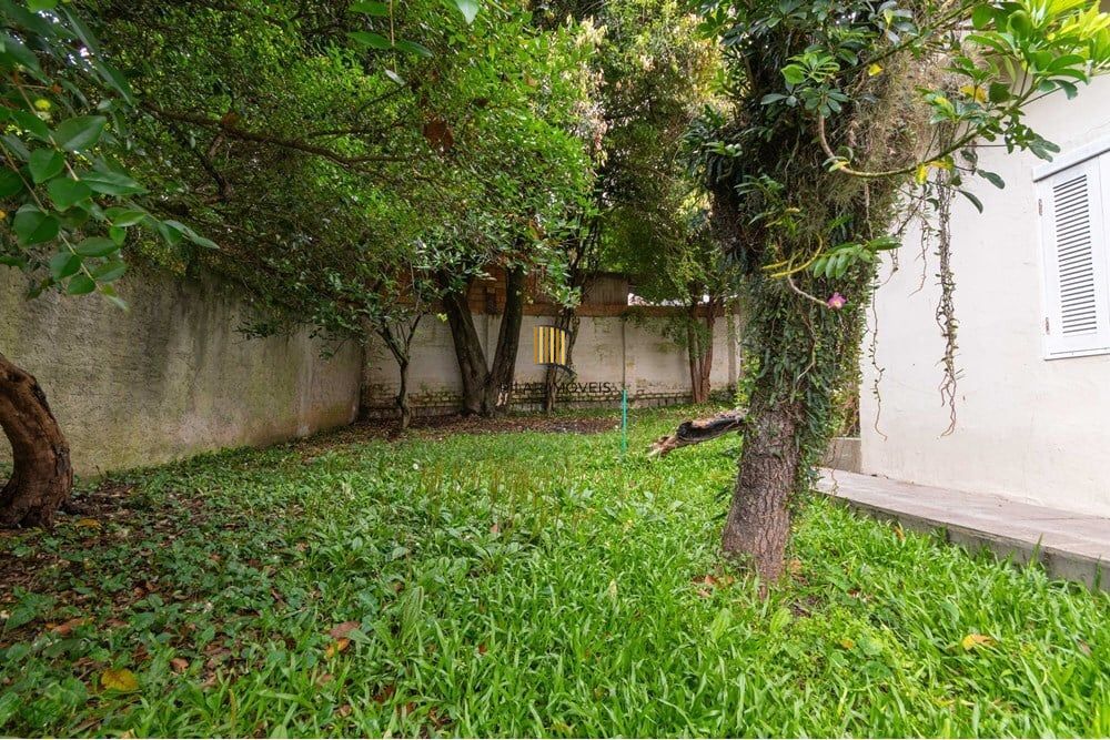 Casa 3 dormitórios no bairro Chácara das Pedras