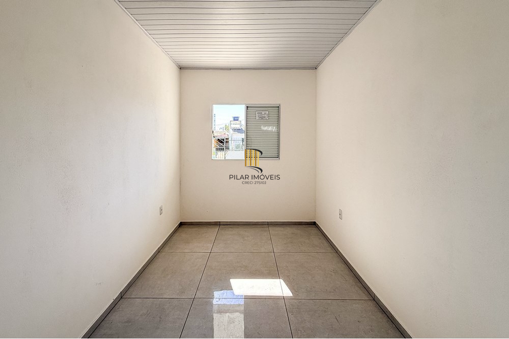 Casa 2 dormitórios no bairro Guajuviras