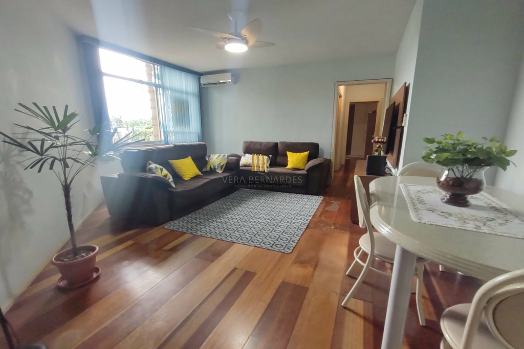 Apartamento 2 dormitórios no bairro Cristal