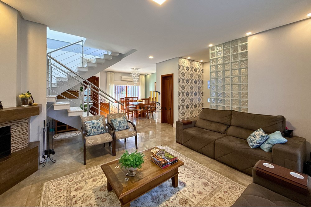 Casa 4 dormitórios no bairro São José