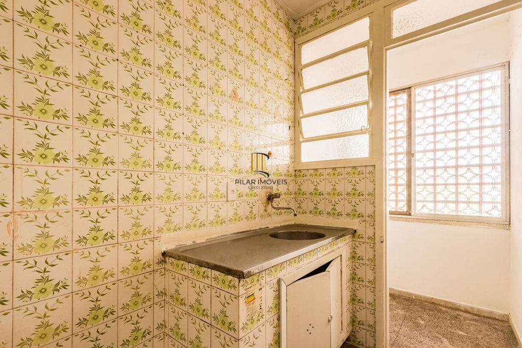 Apartamento 2 dormitórios no bairro São Sebastião